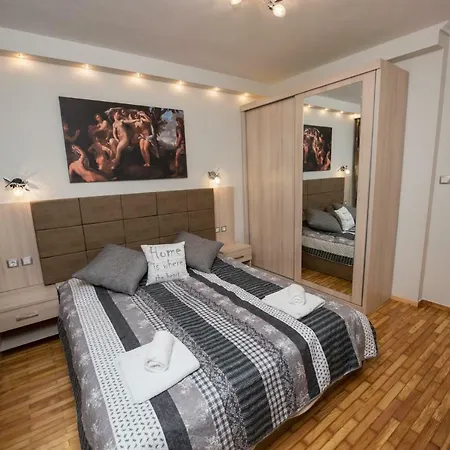 Artemis Luxury *