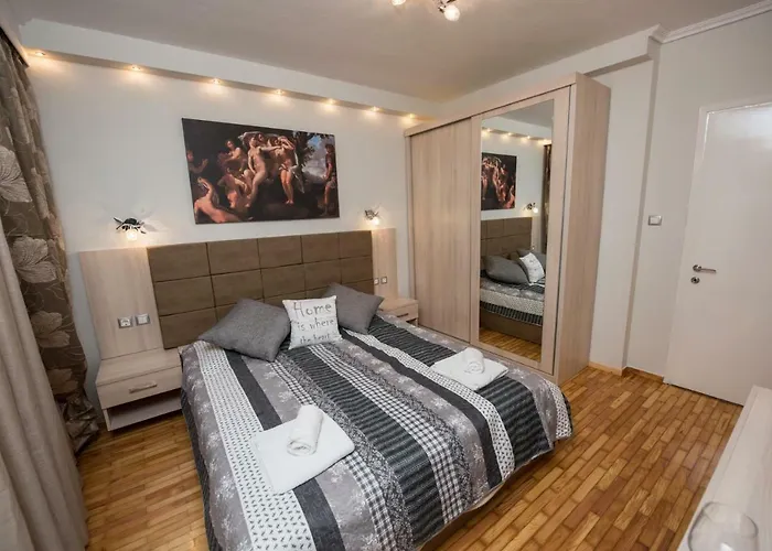 Artemis Luxury *